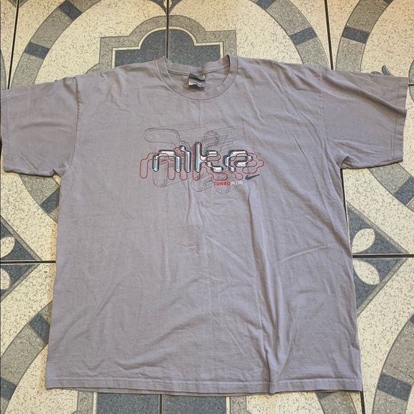 nike tuned air shirt